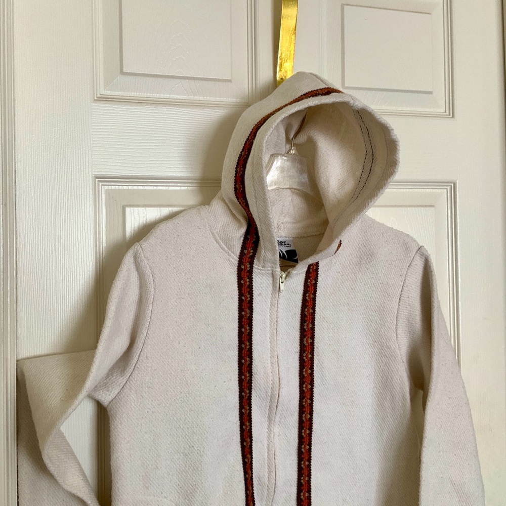 RARE-ISH, HOODIE JACKET. BAJA STYLE HOODIE. - Picture 2 of 14